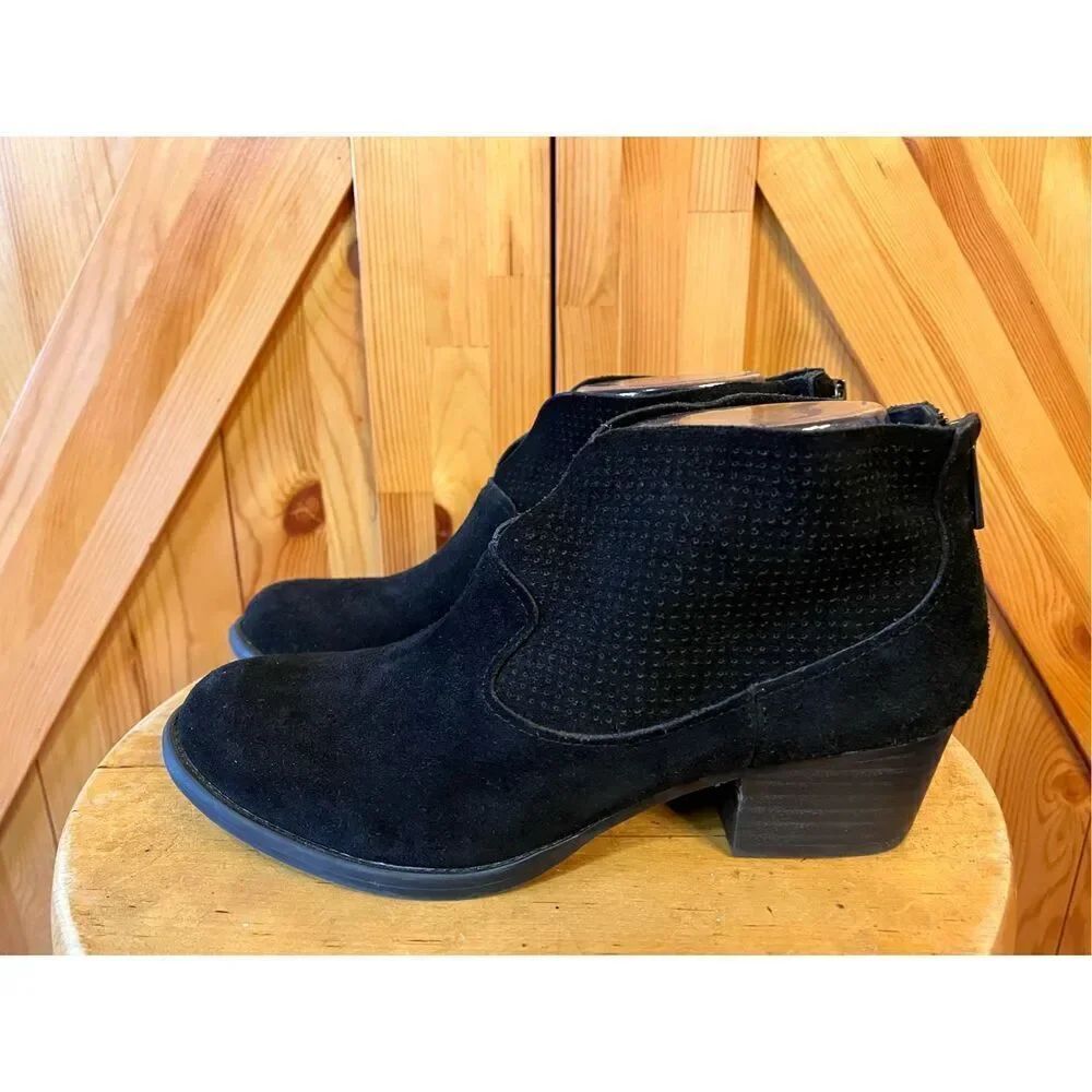 Jessica Simpson Womens Size 8M Black Suede Ankle Boots